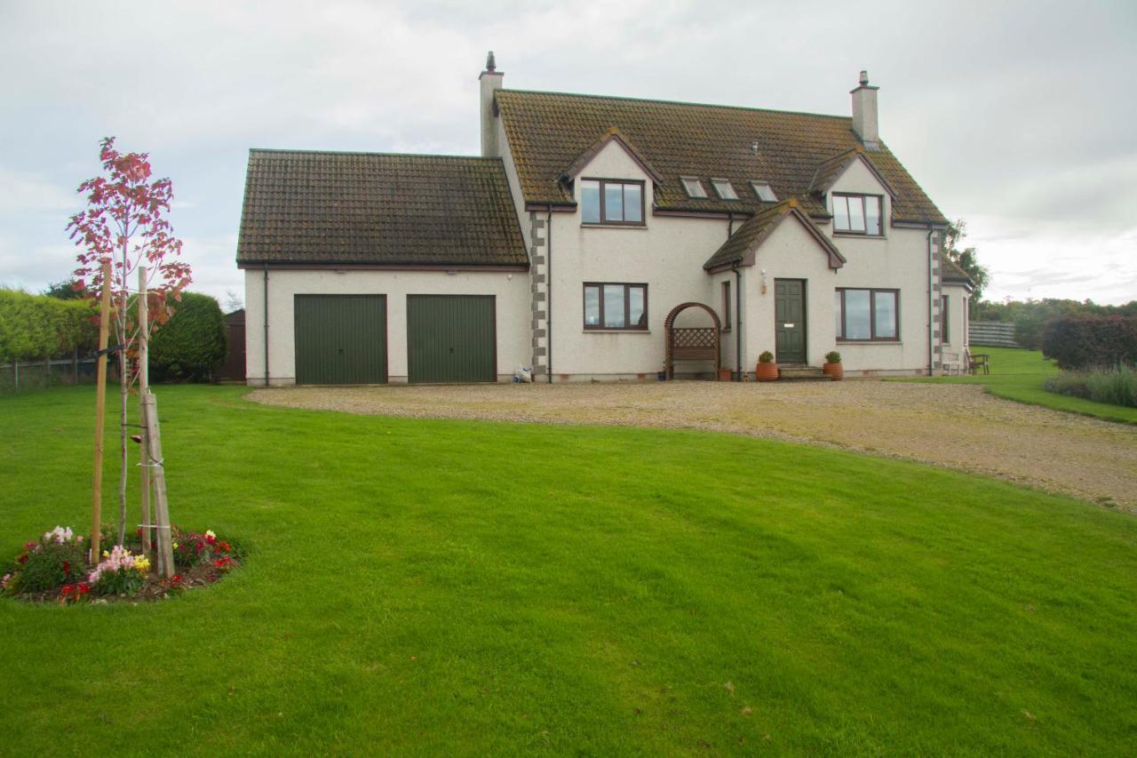 High Fields Bed & Breakfast Cromarty Exterior photo