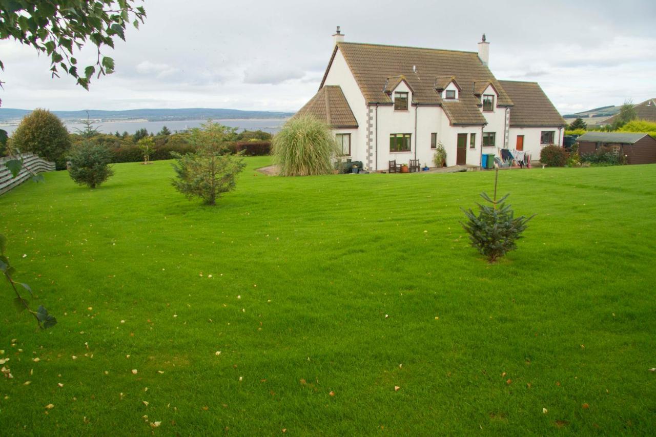 High Fields Bed & Breakfast Cromarty Exterior photo