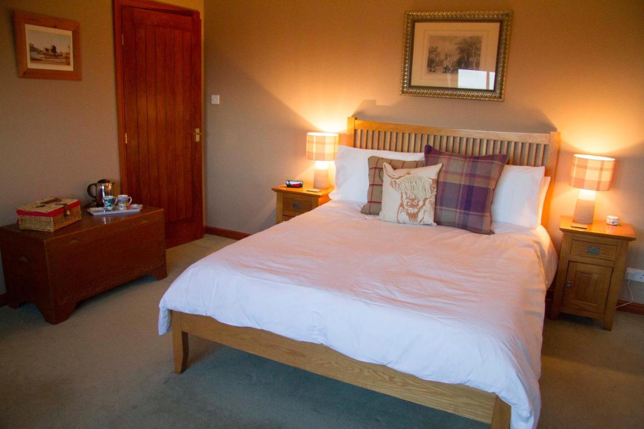 High Fields Bed & Breakfast Cromarty Exterior photo