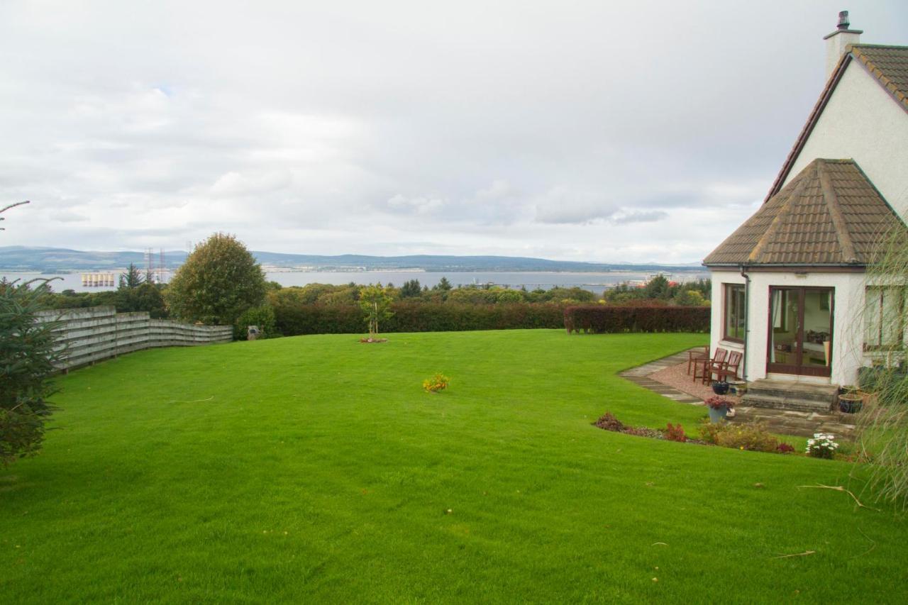 High Fields Bed & Breakfast Cromarty Exterior photo
