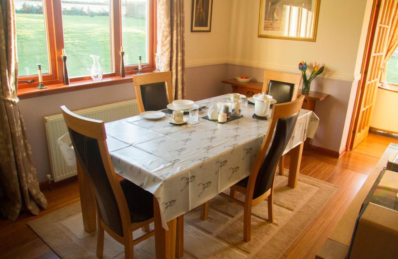 High Fields Bed & Breakfast Cromarty Exterior photo